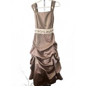 David’s Bridal Gown -M